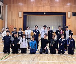 c_badminton.jpeg