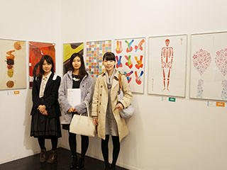 作品展示の様子（せんだいメディアテーク）